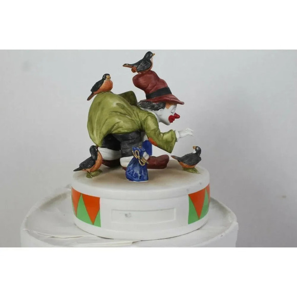 ORIGINAL 1978 Lionstone sculptured porcelain - Picture 3 of 4